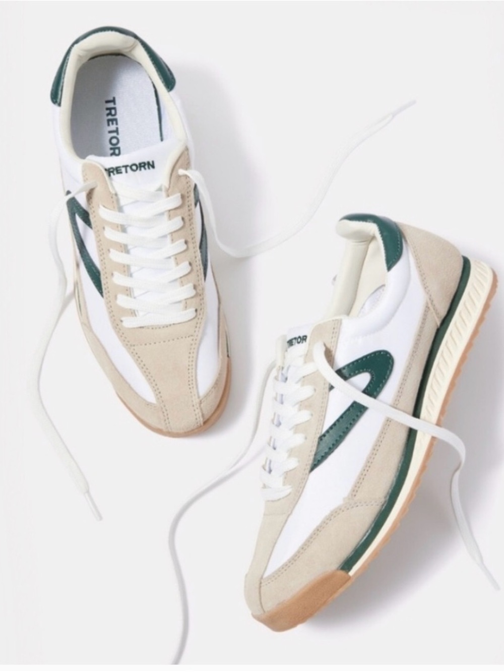 Tretorn Rawlins Retro Runner with Dark Green Accent